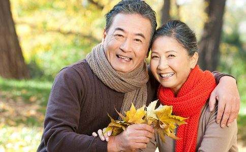 農(nóng)村父母買(mǎi)什么保險(xiǎn)？如何給農(nóng)村父母買(mǎi)保險(xiǎn)？