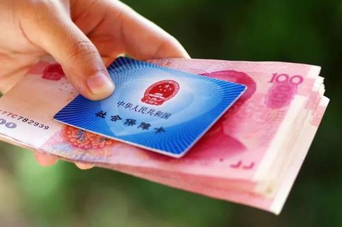 員工自愿放棄交社保到手工資更多 可以嗎？